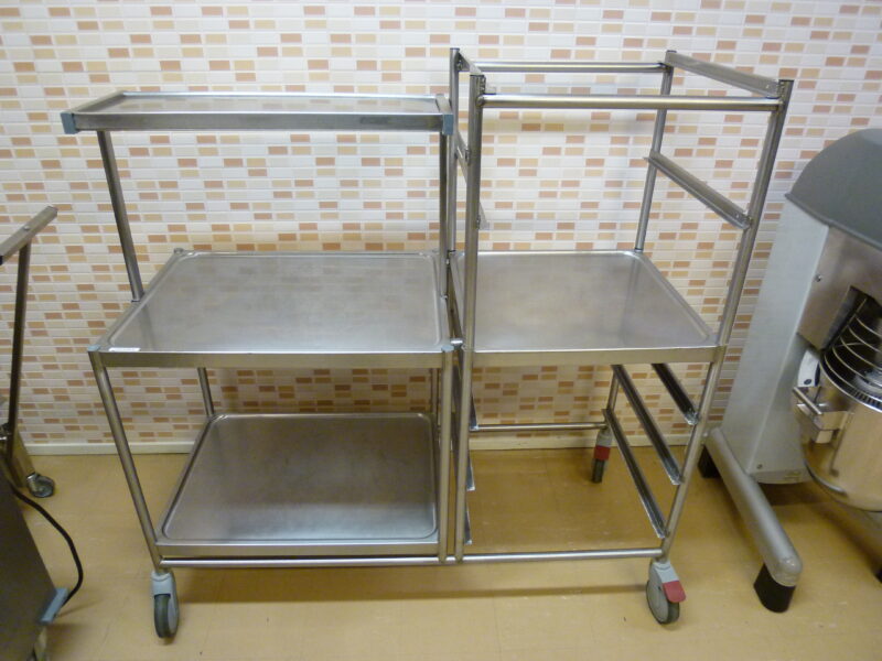 Mitat: 1320 x 550 mm