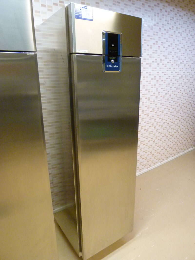 Electrolux pakastekaappi