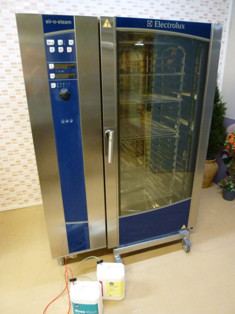 Electrolux air-o-steam vaunutäytteinen yhdistelmäuuni tuplakapasiteetilla vm. -13