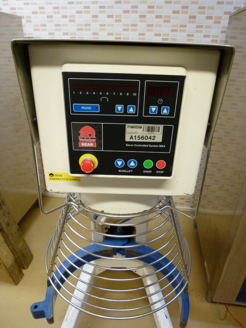 Yleiskone Metos Karhu 100-litraa