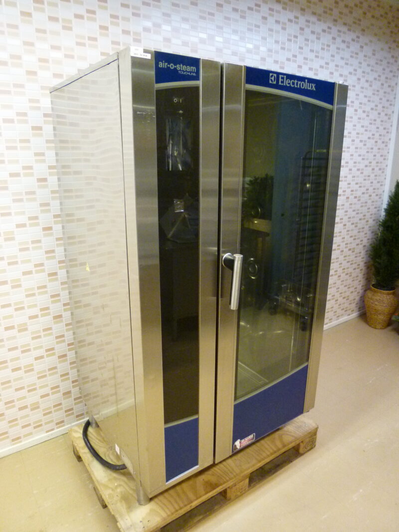 Electrolux air-o-steam yhdistelmäuuni VARATTU!